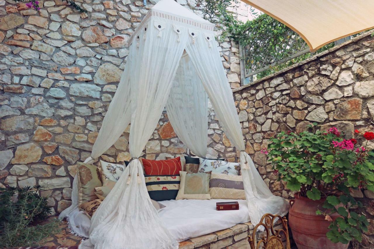 Opera House Paxos Gaios Exterior foto